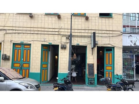Se Vende Casa Tipica Centro De Calarcá