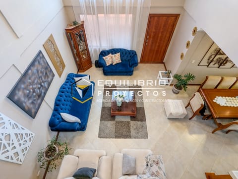 PENTHOUSE AMOBLADO EN RENTA - DON BOSCO CUENCA en Loja (Cantón)