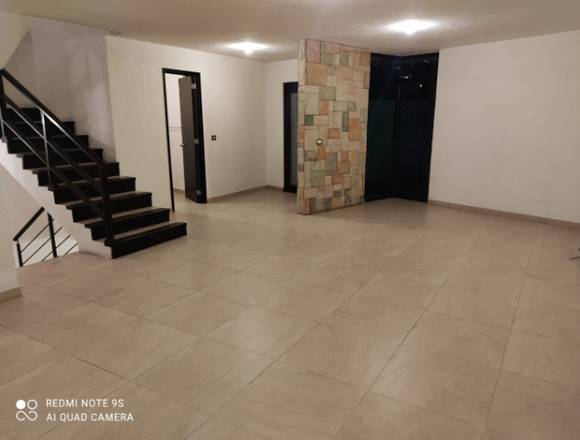 EN RENTA HERMOSA CASA ZIBATA DE OPORTUNIDAD CEIBA