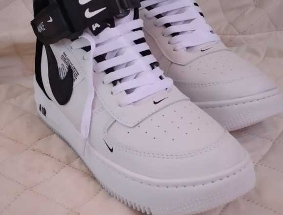 HERMOSAS ZAPATILLAS