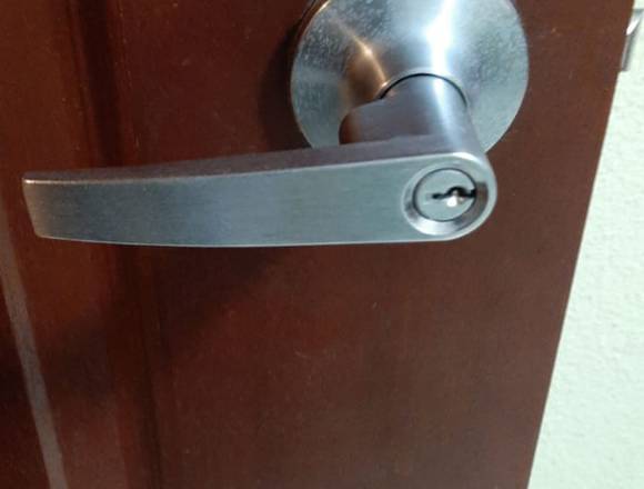 Servicio de cerrajería las 24 hrs en Santa Cruz (Cantón)