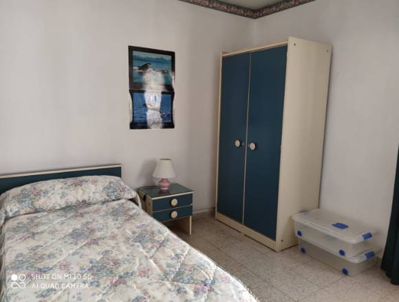 ALQUILO HABITACION EN PISO COMPARTIDO