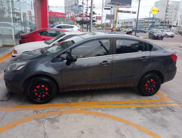 Vendo Kia Rio 2014 motor 1.2 con glp en Surquillo (Lima 34) (Distrito)