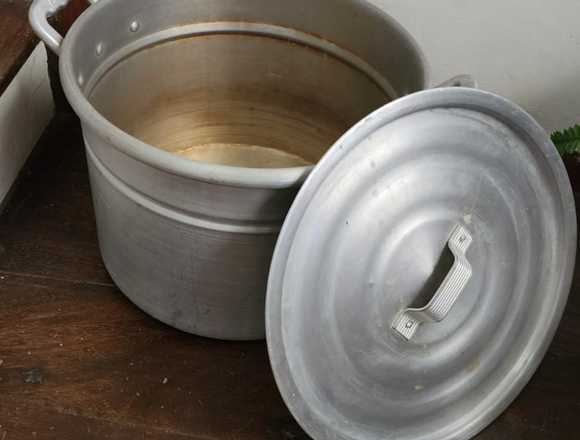 Olla de Aluminio marca Alcon en San Salvador (Municipio)