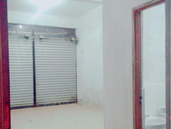 Alquilo local para negocio u oficinas en Comunidad Clara Serrano (Localidad)