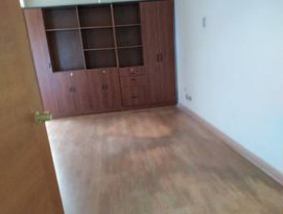 SERVIBANC ARRIENDA OFICINA en Los Ángeles (Comuna)