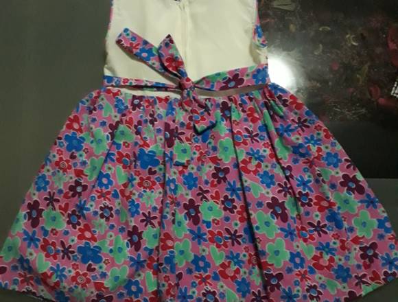 Hermoso Vestido de Niña en Caroní (Municipio)