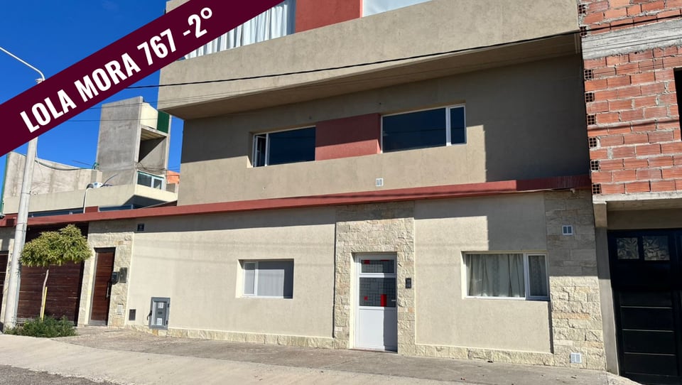 DEPARTAMENTO 2 AMBIENTES- 2do- LOLA MORA 767 - PUERTO MADRYN en Puerto Madryn (Localidad)