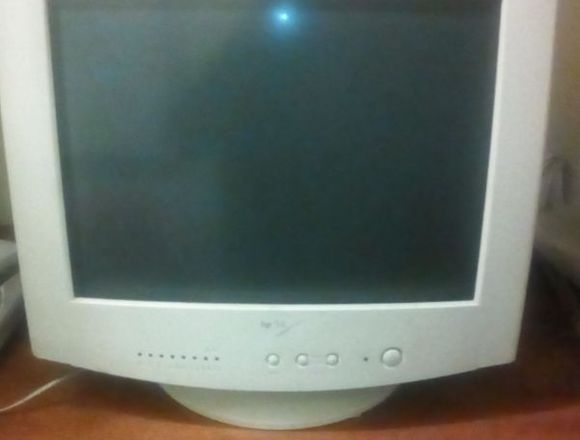 MONITOR HP 56 DE 15 PULGADAS. en Autónomo Atabapo (Municipio)