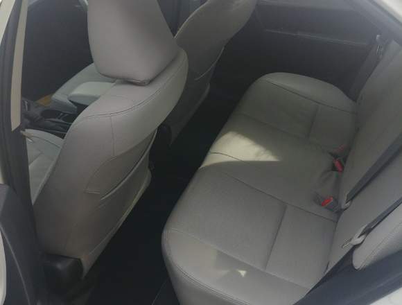 TOYOTA COROLLA CVT 1.8 TOPE DE GAMA en Río Tercero (Localidad)