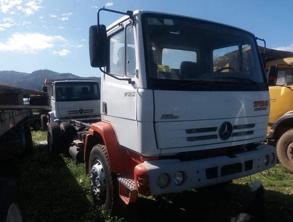 Mercedes benz 1718. en Maule (Comuna)