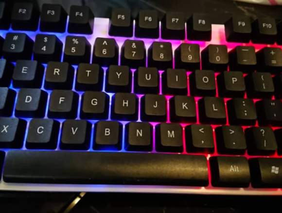 Teclado y mouse Gamer en Libertador (Municipio)