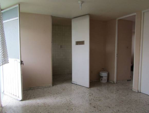 Departamento sobre Av. Domingo Diez