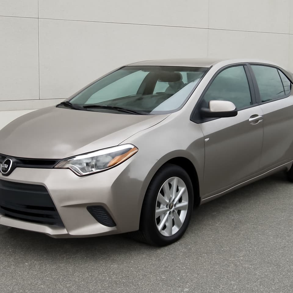 2014 Toyota Corolla LE – 178 000 km, vezérműszíj cserélve – Gesztely (Helység)