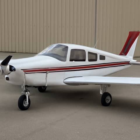 Piper PA-28 Cherokee 2000 - IFR panel, well maintained, 4 seats in Vancouver (Locality)