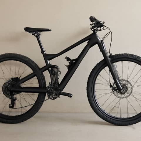 VTT tout-suspendu pour sentiers, roues 27,5 pouces à Moussey (Commune)