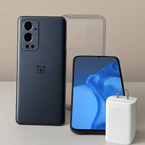 OnePlus 9 Pro 256GB - Stare foarte bună, performanță rapidă în Bucureşti (Localitate)