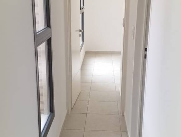 A metros de Bv San Juan 800,1 dormitorio,estrenar!