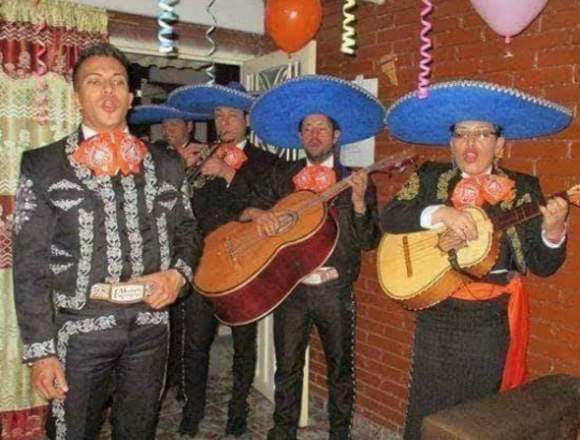 Mariachis Bogota / serenatas para toda ocasion