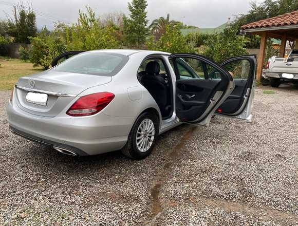 Mercedes Benz c180, 2020