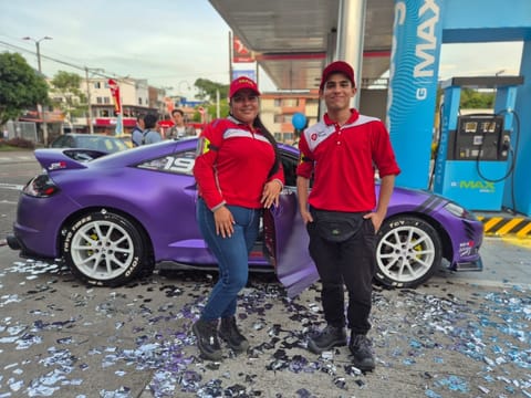 CONOCE LA NUEVA EDS TEXACO LOS PITS GMAX IBAGUE AUTOGLP