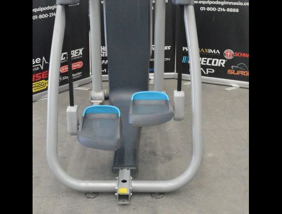 Elíptica AMT Open Stride Precor