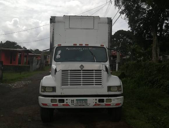 Venta de camion año 2000 en Panamá (Distrito)