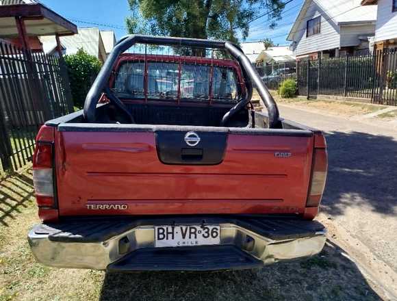 Camioneta Nissan Terrano Disiel en Osorno (Comuna)