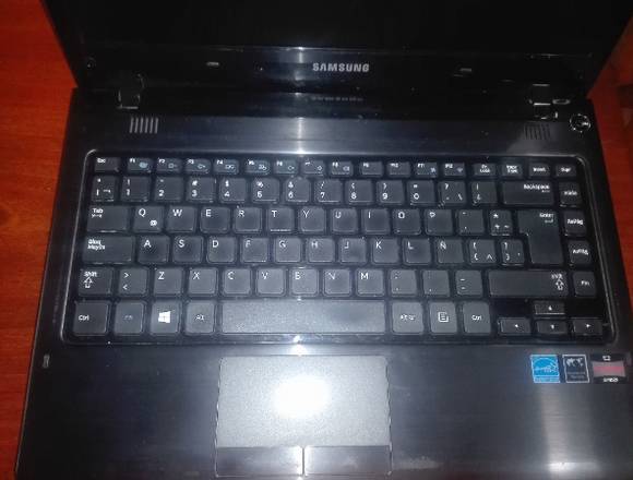 LAPTOP SAMSUNG CON WINDOWS 7 en Ciudad de Guatemala (Municipio)