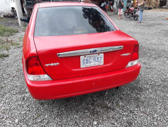 Se vende ford laser full automatico a toda prueba en Arismendi (Municipio)