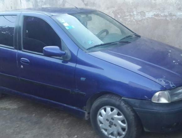 Vendo Fiat Siena con GNC en Marcos Juárez (Localidad)