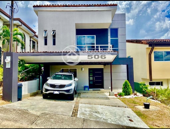 Casa Condominio Tierras de Café Heredia