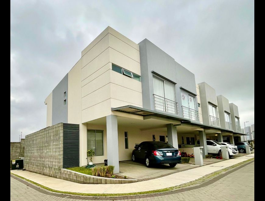 Casa Condominio koru Mercedes Norte Heredia #1948