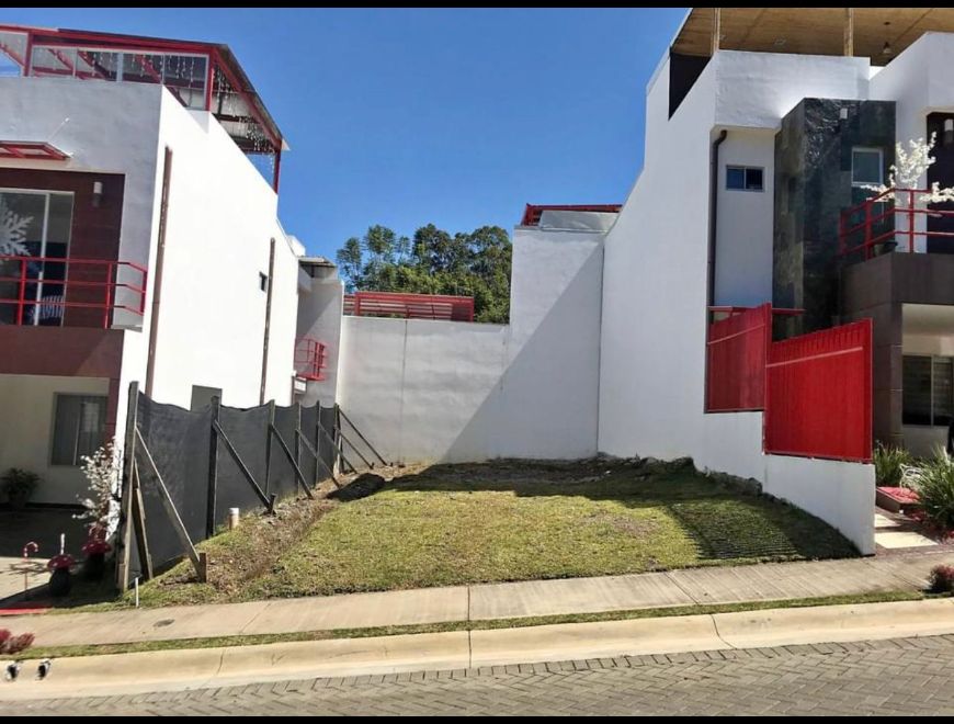 Lote condominio San Miguel, Santo Domingo, Heredia