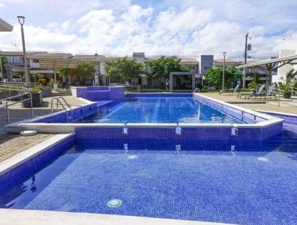 Apto condominio Avenir Santo Domingo Heredia #292