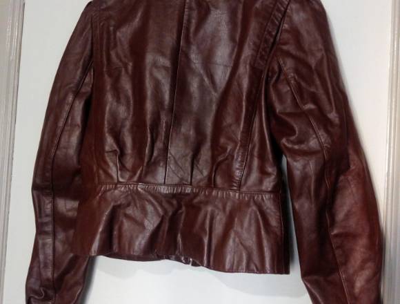 Chaqueta de cuero, talla S en Santiago (Comuna)