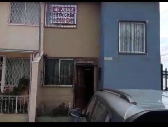 SE VENDE CASA 72m2 $45000 Negociabl INF 0958812419 en Quito (Cantón)