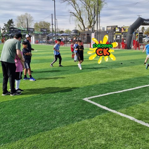 En Eventos CK tenemos dos opciones de animación deportiva para que en Santiago (Comuna)