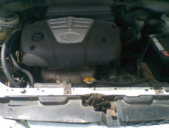 me voy los remato, (2vehiculos) kia rio en García (Municipio)