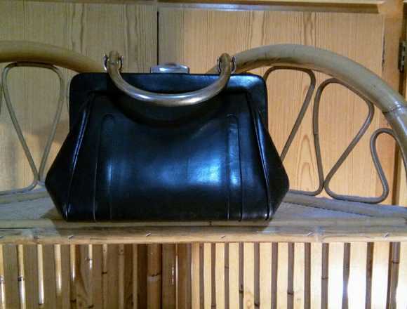 BOLSO VINTAGE.MUY POCO USADO