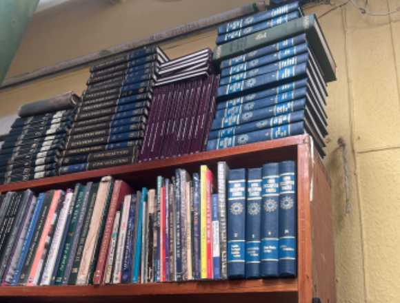 Compro libros y revistas usados.