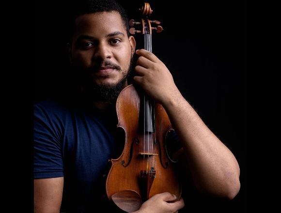 Professor Gabriel Andrade Aulas de Música Online em Porto (Concelho)