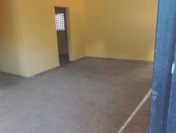 ALQUILO CASA FAMILIAR COMODA Y AMPLIA en Santo Domingo de Guzmán (Municipio)