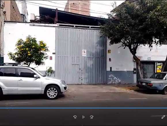 LINCE VENTA LOCAL 264 METROS CUADRADOS ES DE 12X22 en Lince (Lima 14) (Distrito)