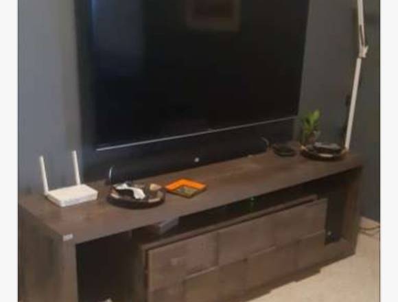 Rack para tv, poco uso en Santísima Trinidad (Distrito)