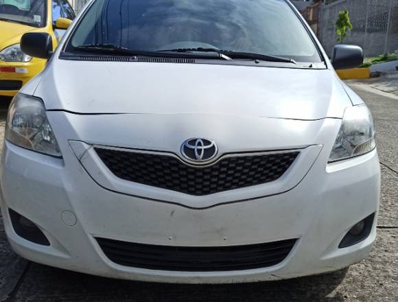 Se vende Toyota Yaris 2013 en Panamá (Distrito)