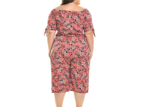 Macacão Plus Size Pantacourt Floral em Campos Gerais (Municipio)
