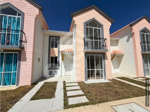 Venta de casa en Popayán, Conj. Novaterra B/ Jardines de Paz