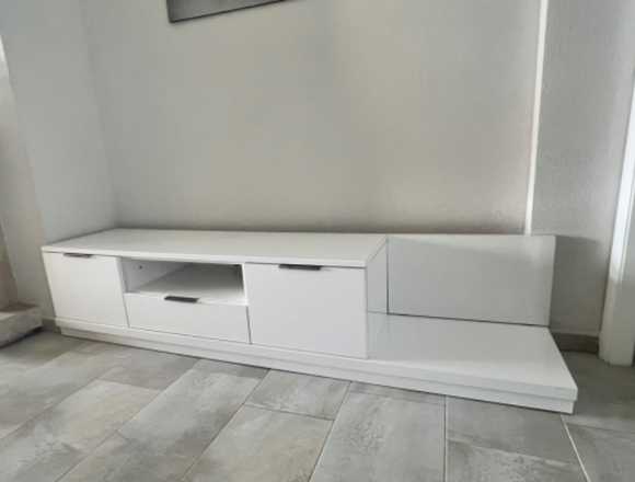 Mueble de comedor para Tv.