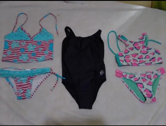 Traje de baño para niña talla 12 en Plaza (Municipio)